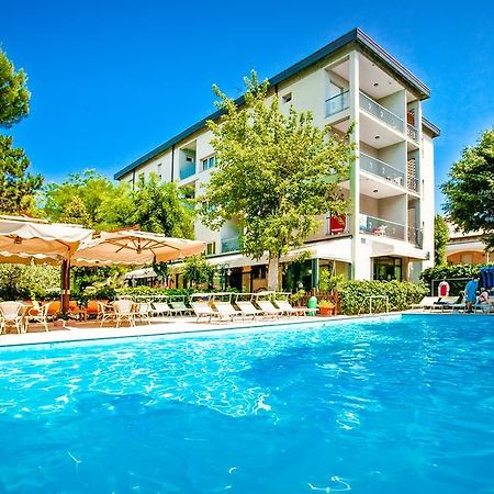 Park Hotel Zaira Cervia Exterior foto